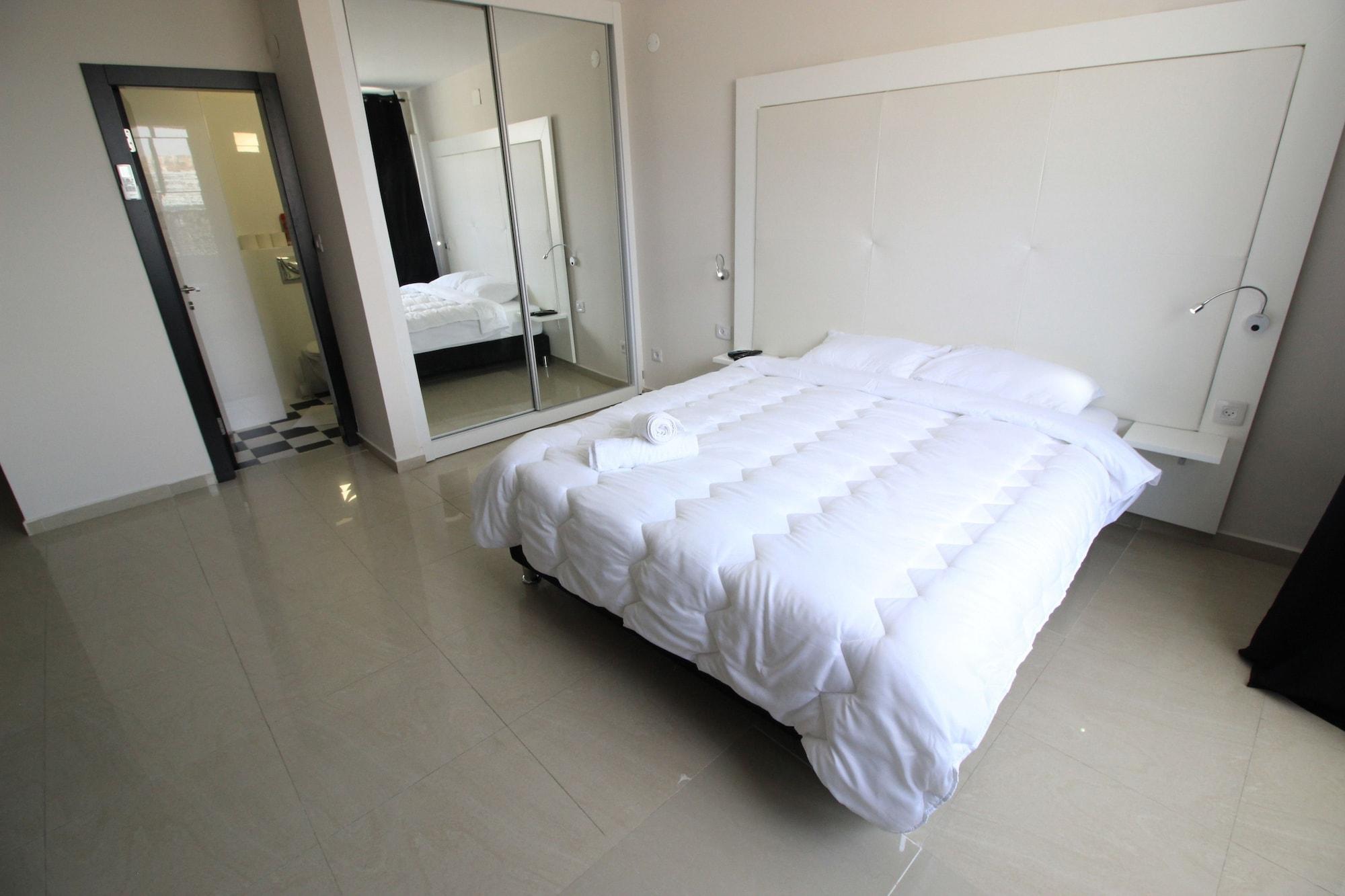 Rich Royal Suites Eilat Esterno foto